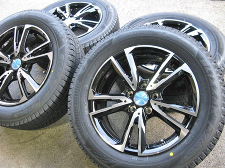 2022年製 バリ溝 VRX3付 美品】プジョー 2008 純正サイズ